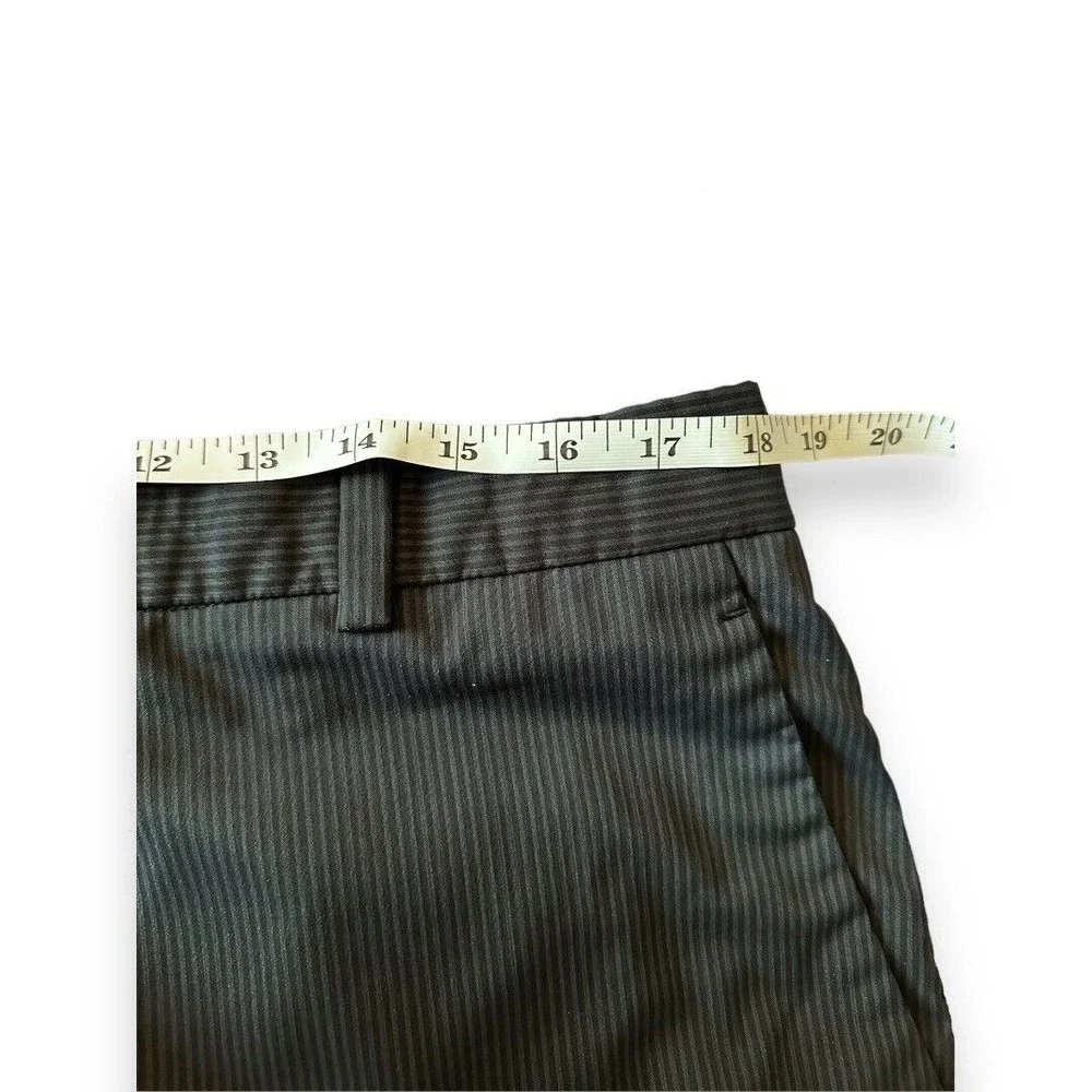 Nike Golf Pants Men's Size 36X32 Black Gray Striped Flat Front Chino DRI-FIT